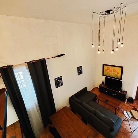 קרמונה Hostal Cafe Frenteabastos מראה חיצוני תמונה